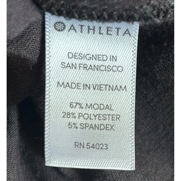 LOT Of 2 ATHLETA Women's Workout Sleeveless Tanks (Black & Grey) MEDIUM - Picture 5 of 12